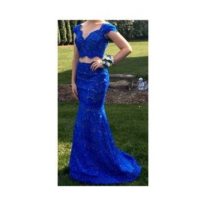 La Femme Royal Blue Prom Dress 💙 - FOR SALE